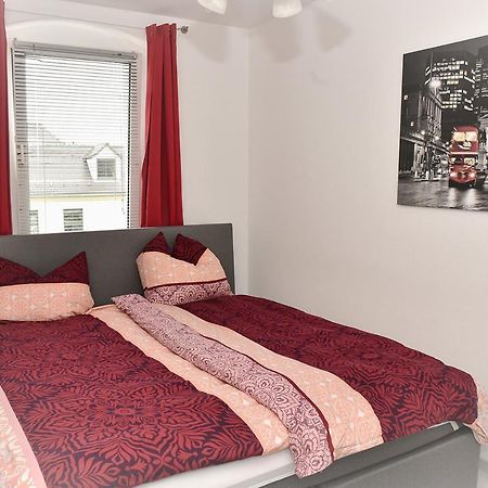 Ferienwohnung Und Apartment Loebau, Stadt- Und Messenah 外观 照片
